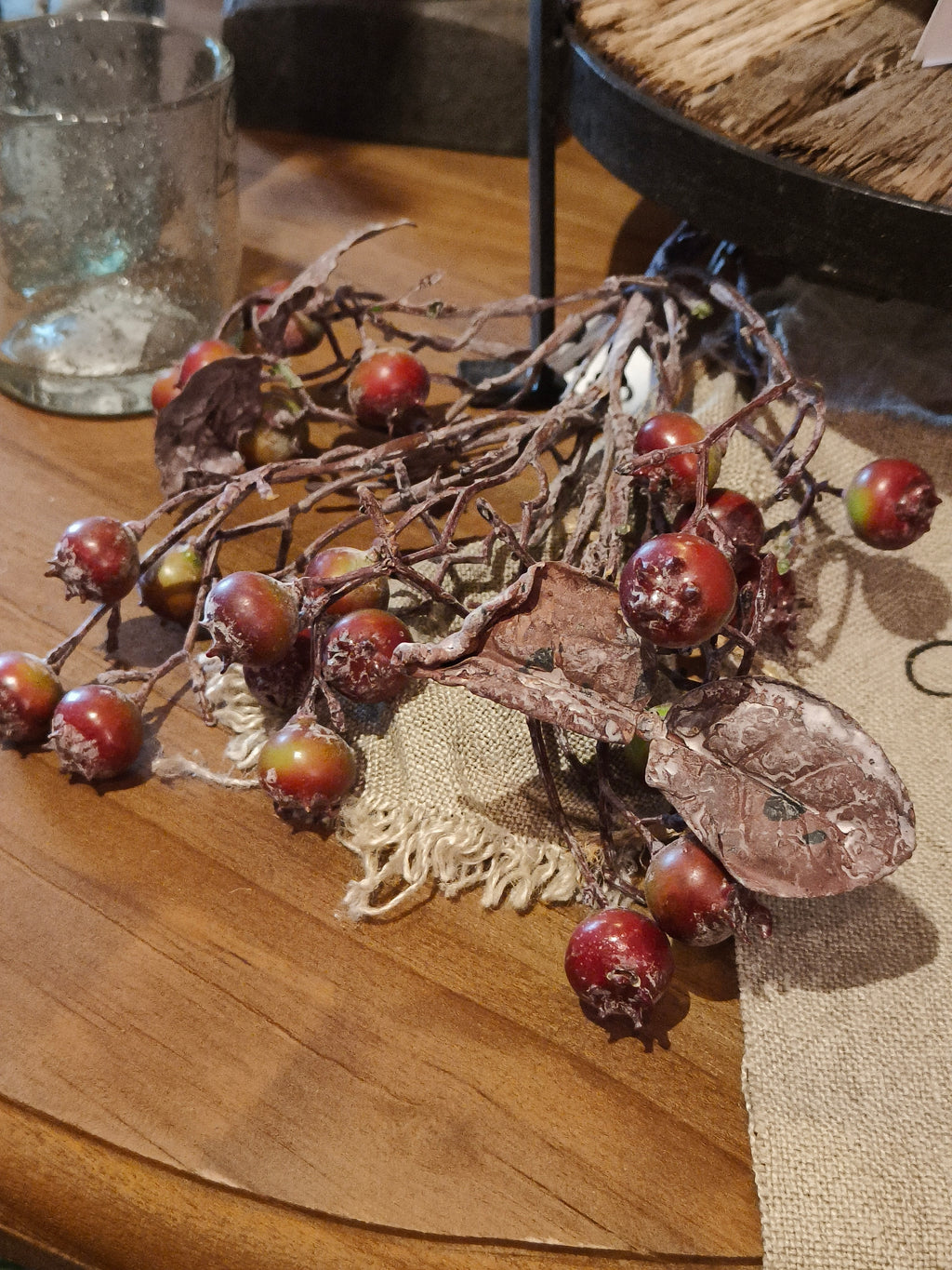 Kunst rozenbottel rood