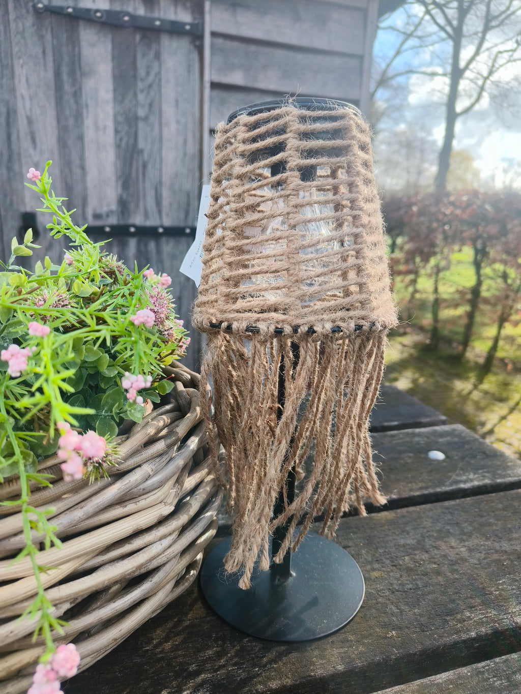 Tafel solar jute