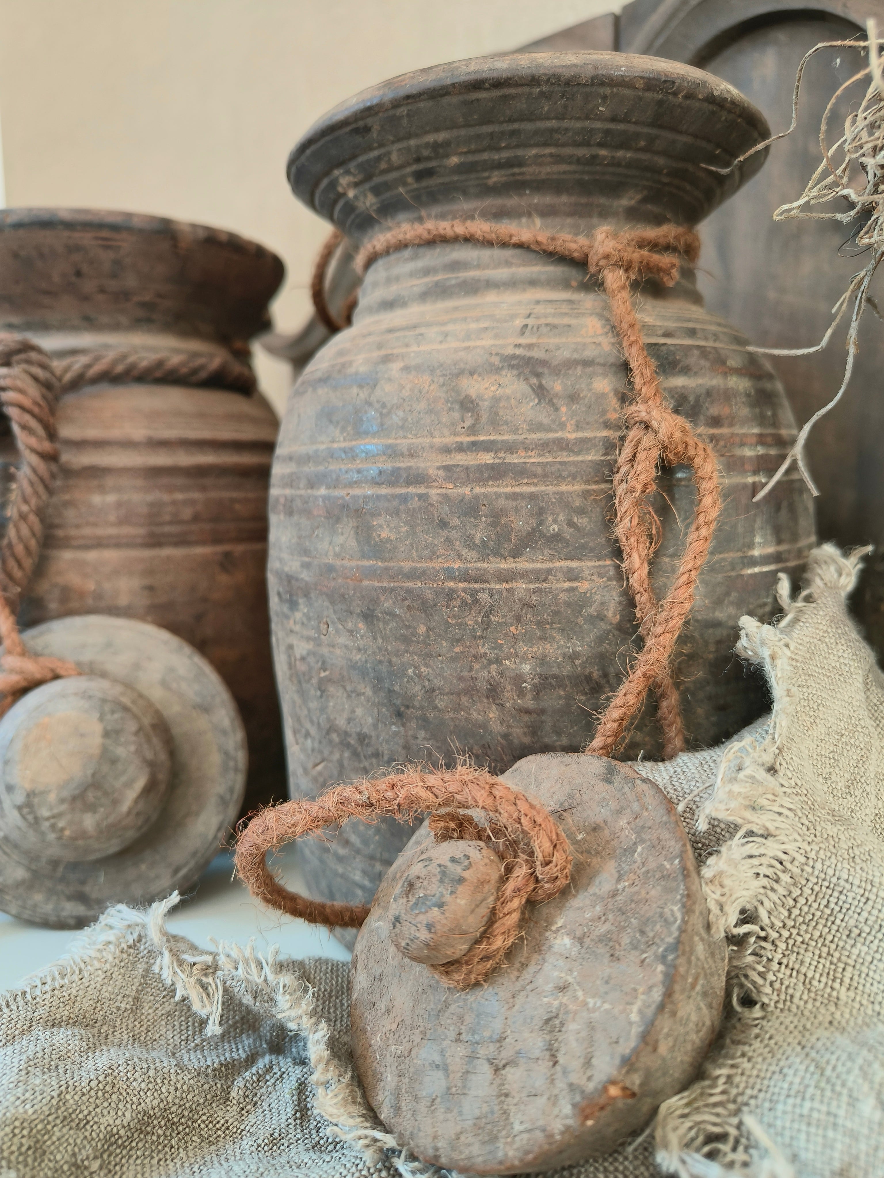 Nepalese pot met deksel