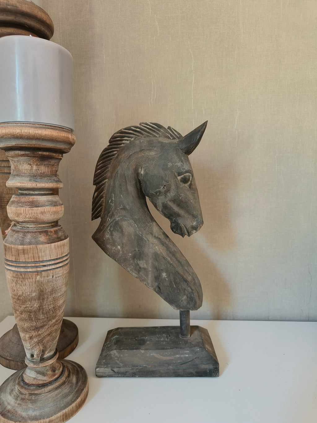 Paard op standaard