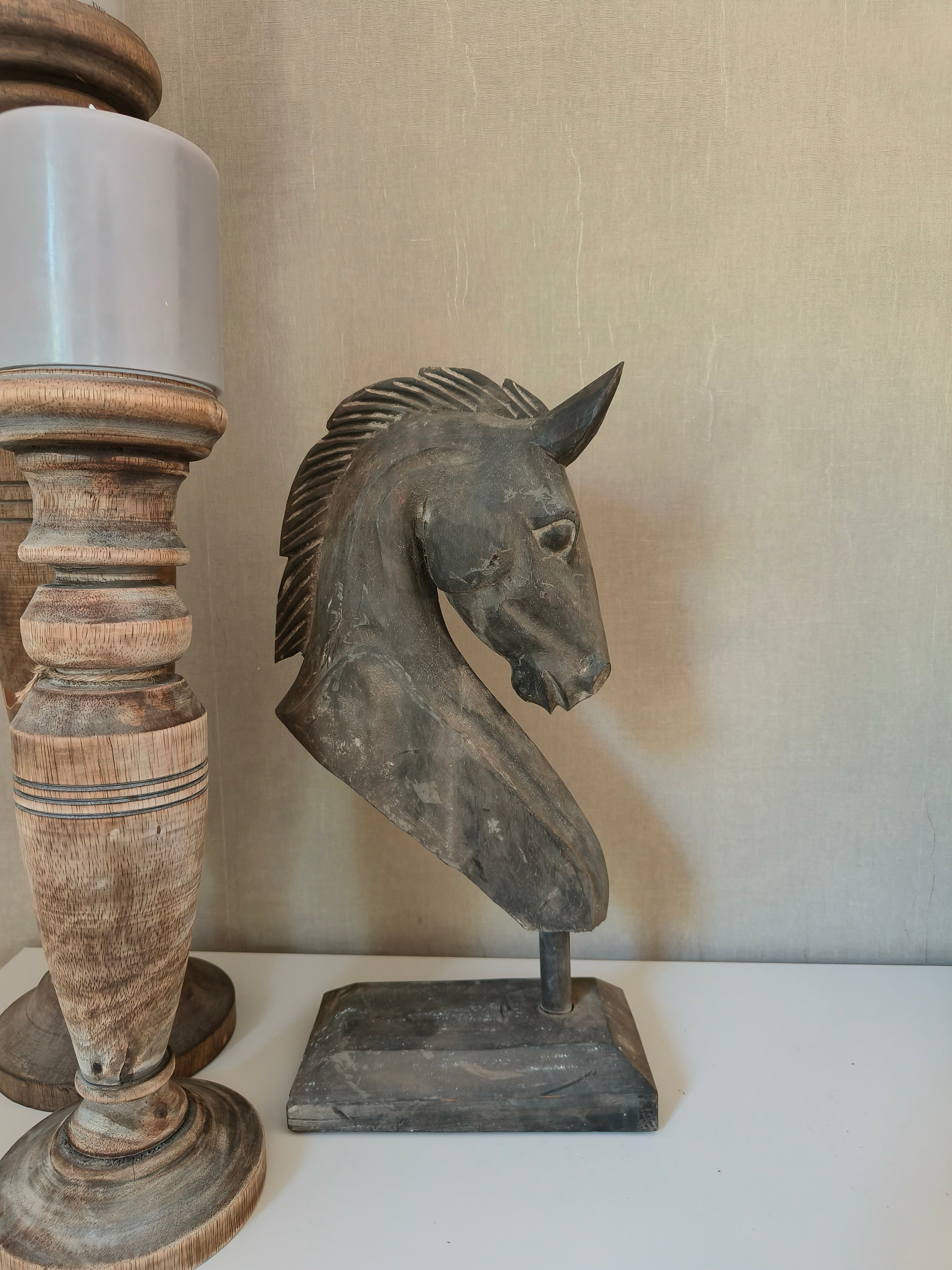 Paard op standaard