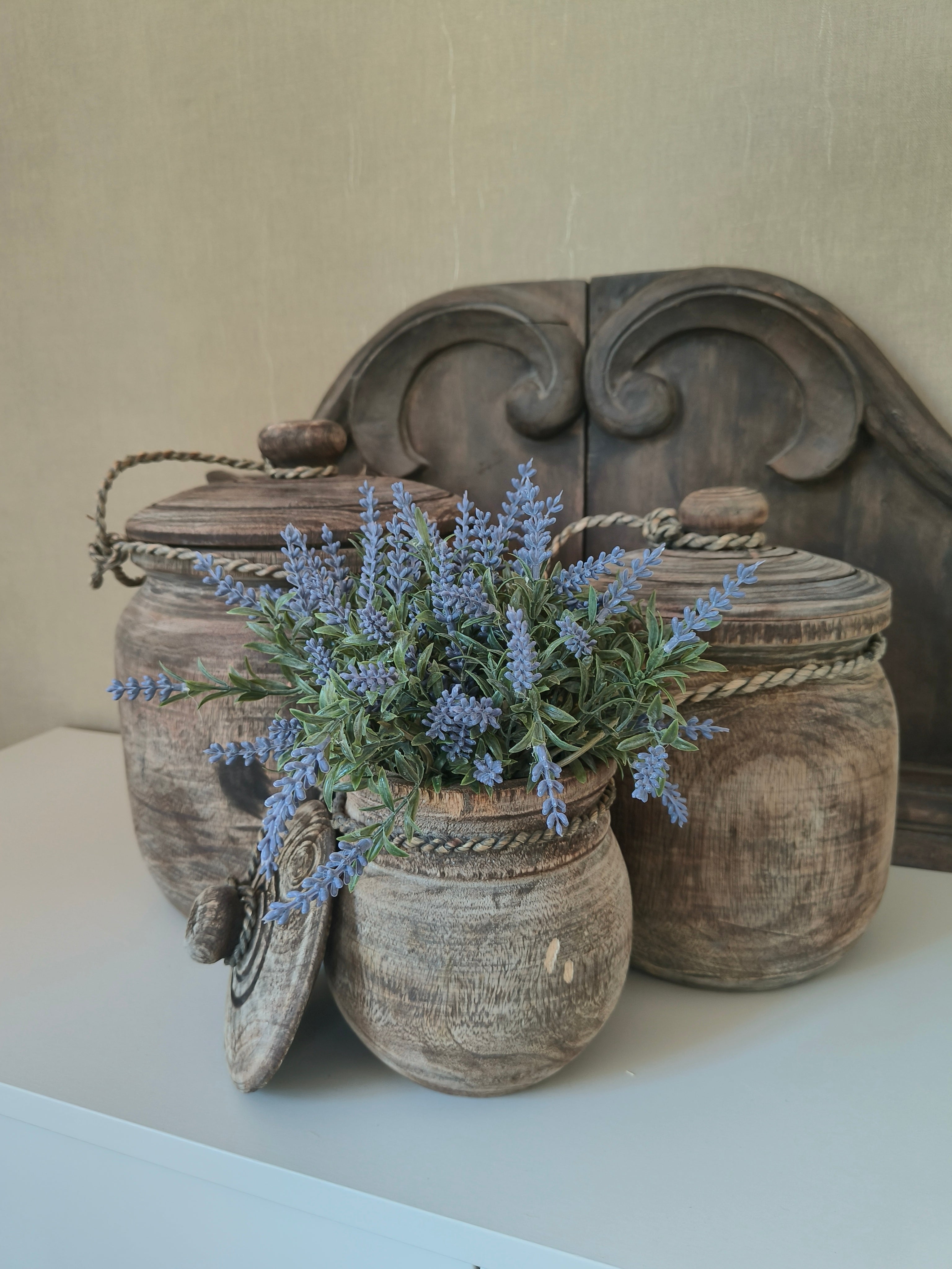 Houten pot met deksel