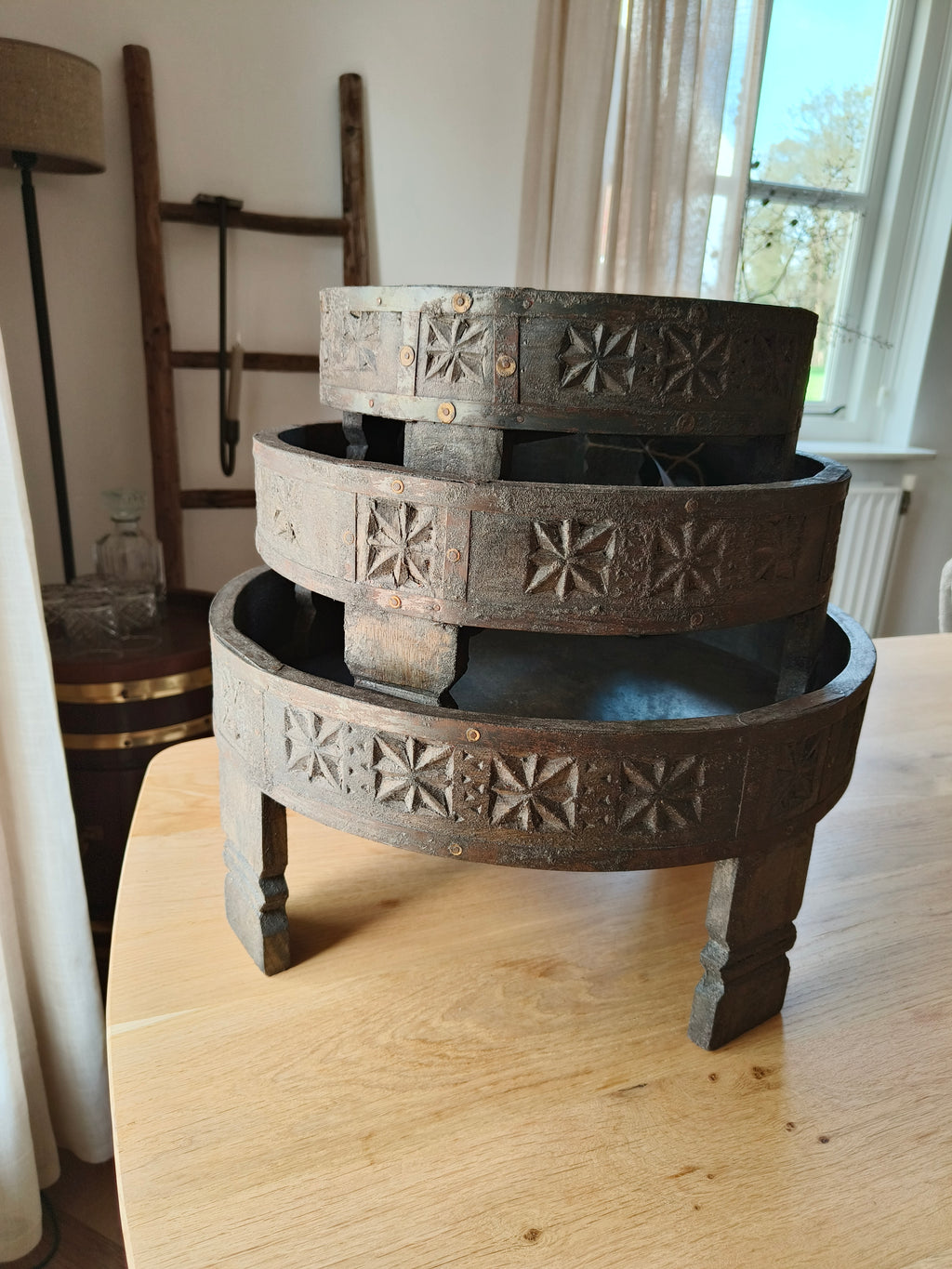 Chakkie tafel grijs