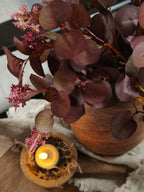 Kunst eucalyptus met bloemknopjes