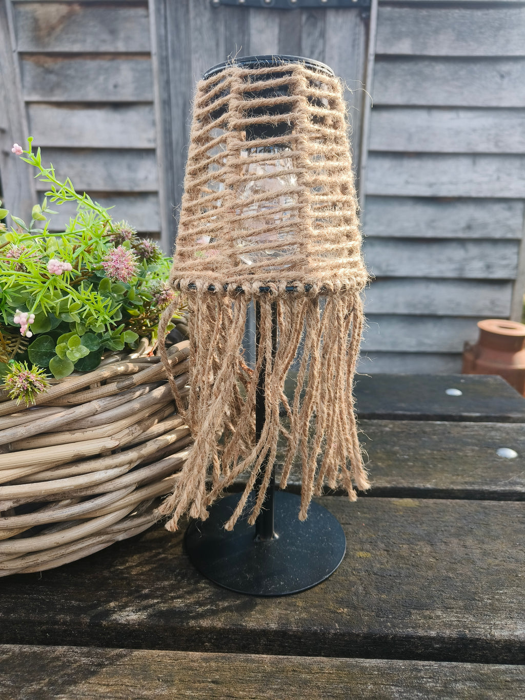 Tafel solar jute