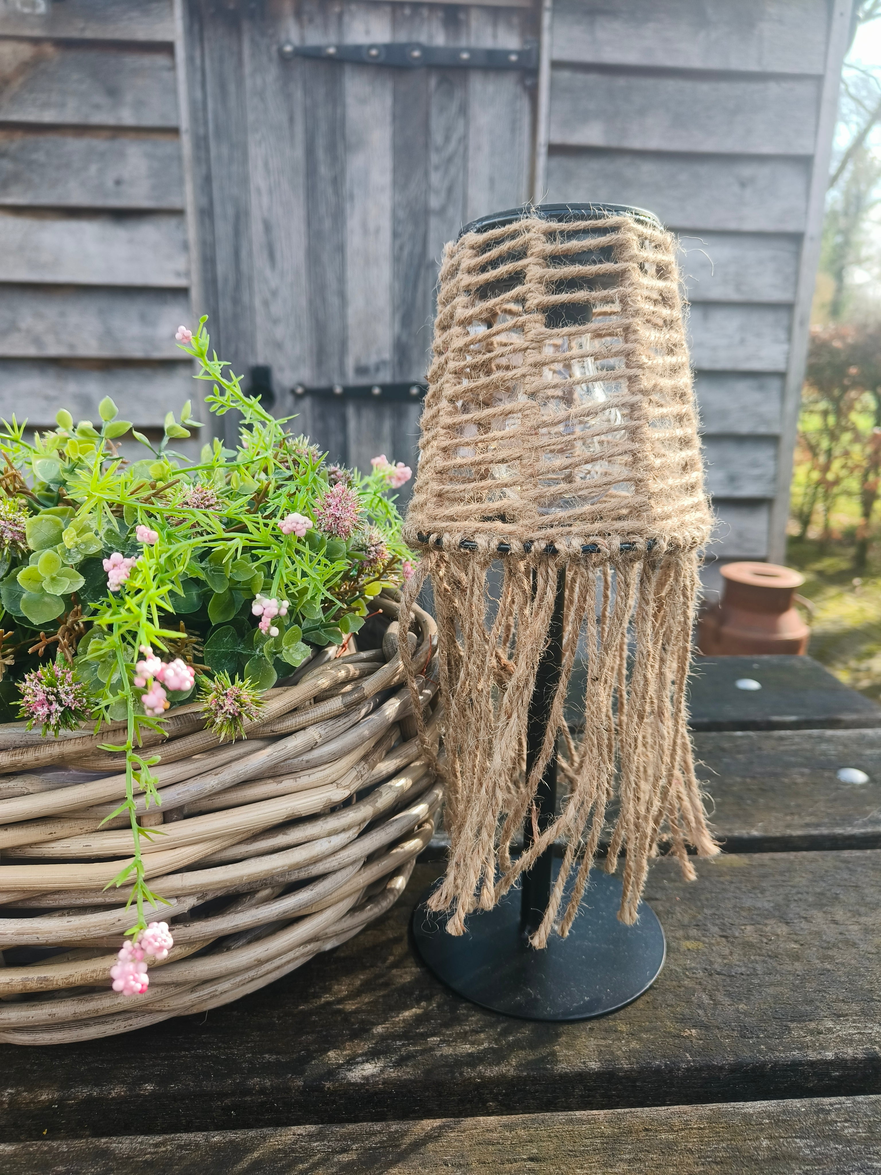 Tafel solar jute