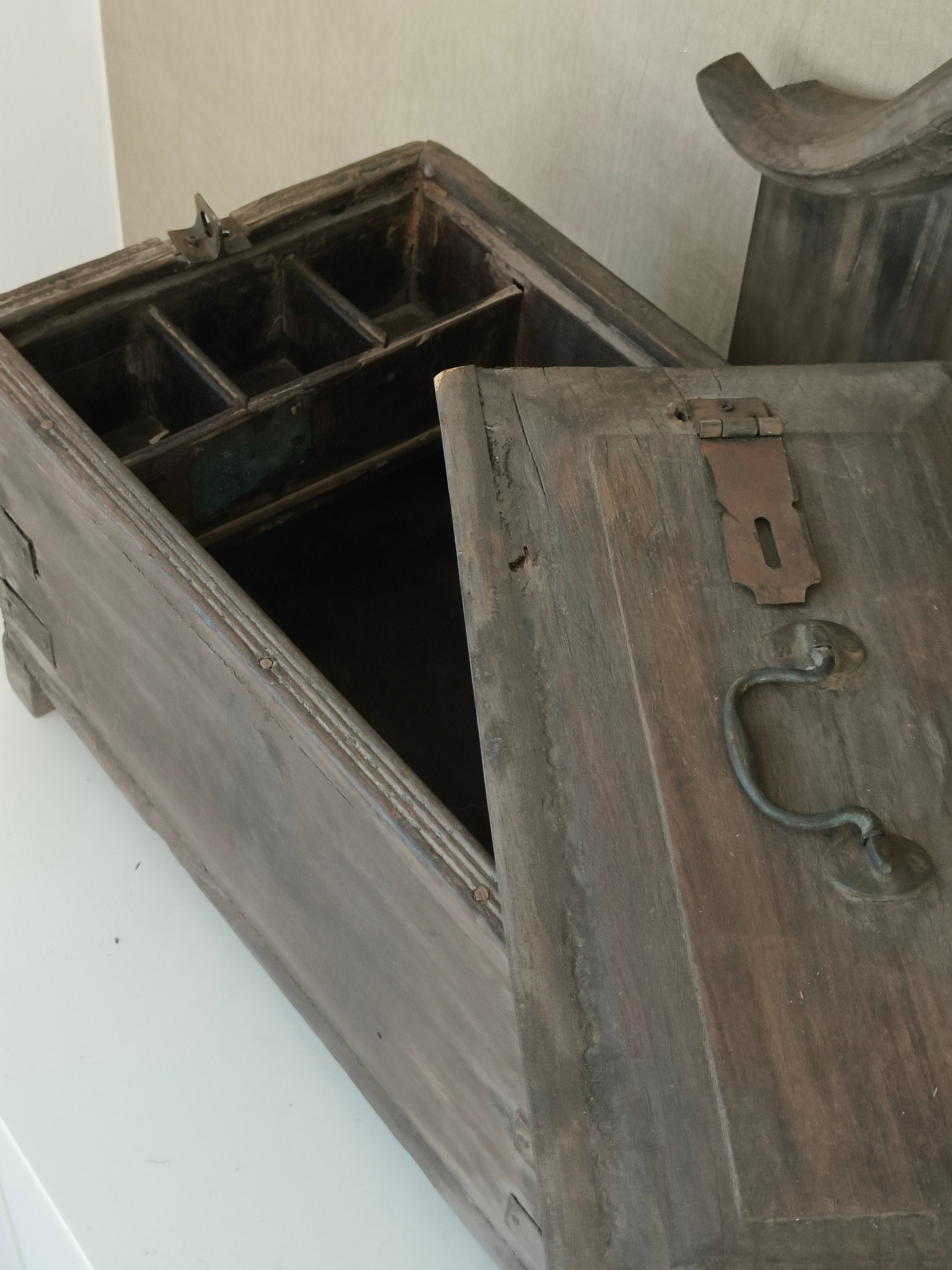 Oude Indische bewaarkist