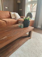 Houten salontafel met onderblad