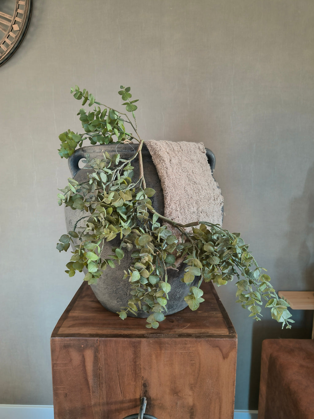 kunst hang eucalyptus