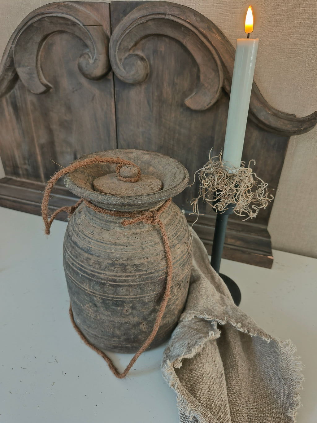 Nepalese pot met deksel
